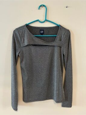 GAP Metallic Rib Crossover Cutout Top